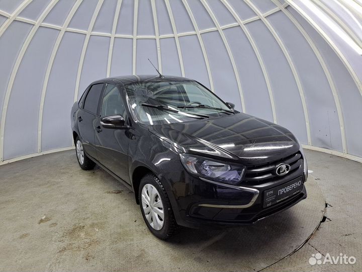LADA Granta 1.6 МТ, 2022, 15 589 км