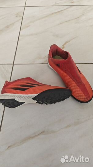 Бутсы и сороконожки