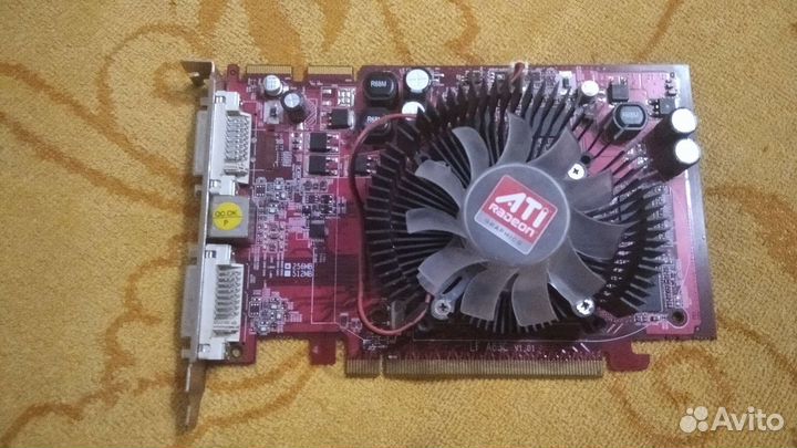 Видеокарта HD2600 XT