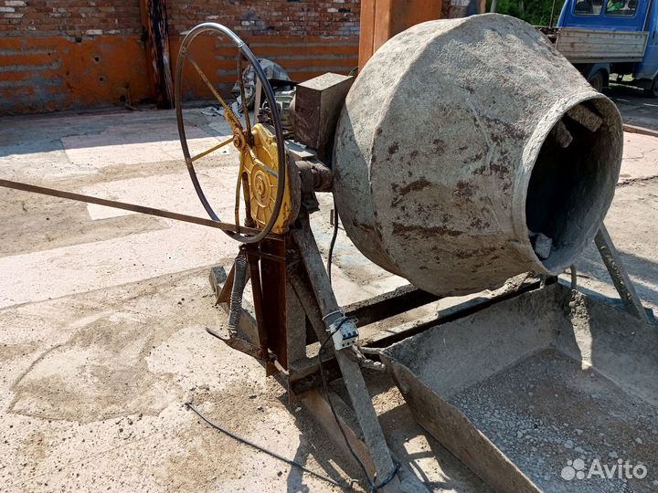 Бетономешалка