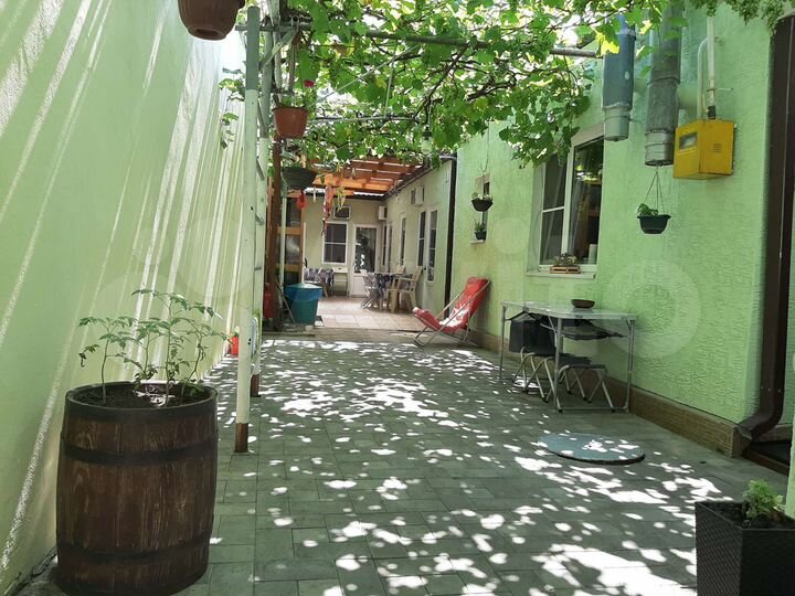 Комната 15 м² в 3-к., 1/1 эт.