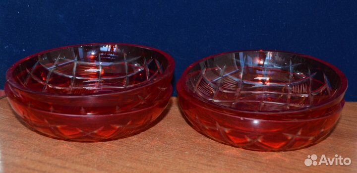 Стеклянные розетки- 4 шт (крашенное стекло )