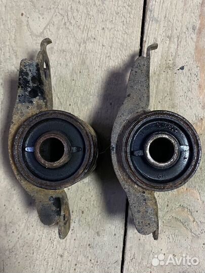 Сайлентблок Mazda 626 ge