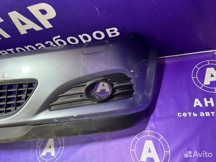 Бампер передний Opel Astra H Z16XER 2007