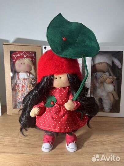 Кукла интерьерная