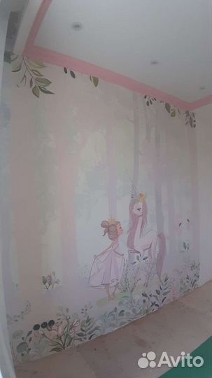 Оклеим обои