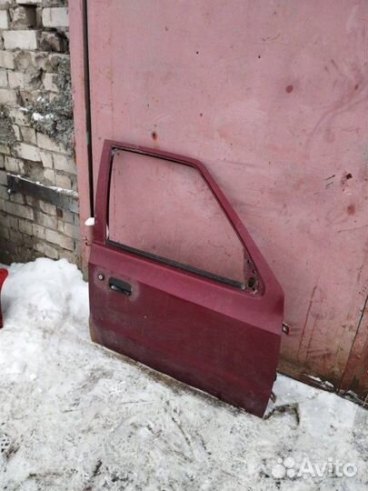 Дверь передняя правая Skoda Felicia 1998