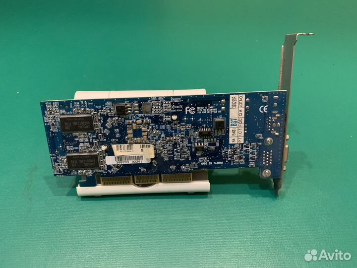 Видеокарта Gigabyte Radeon 9200 SE