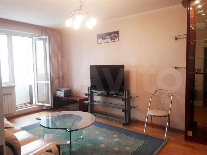 2-к. квартира, 56 м², 9/14 эт.