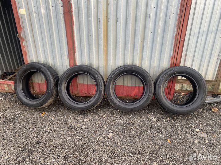 Continental ContiPremiumContact 2 215/60 R16