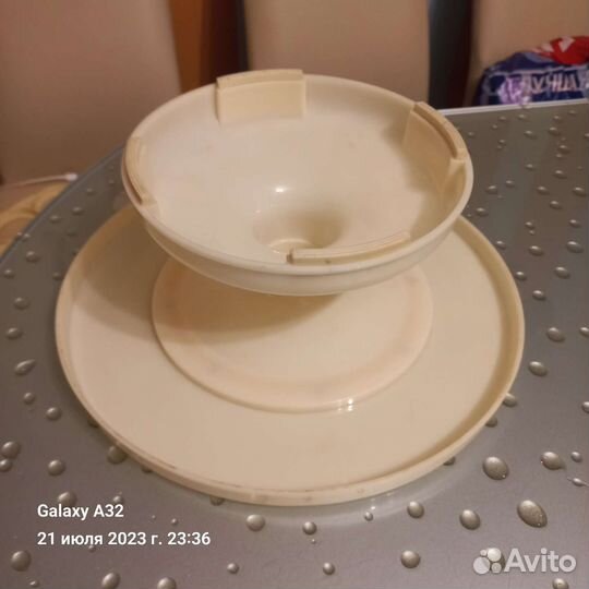 Поворотный столик для торта