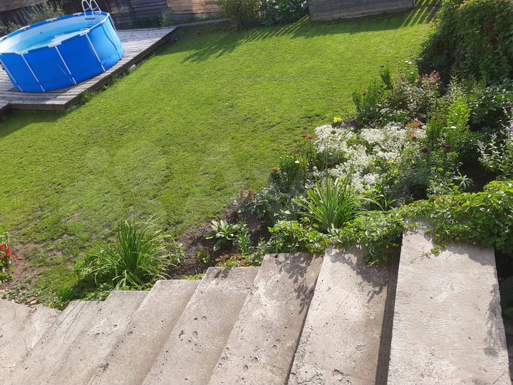 Дом 290 м² на участке 11,6 сот.