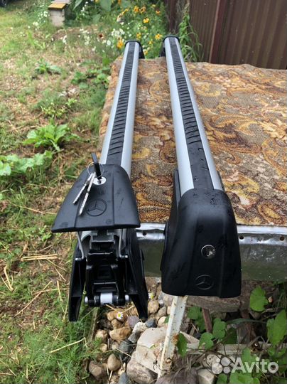 Комплект поперечин Mercedes Benz GLK A2048902393