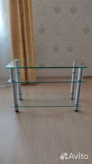 Стеклянная тумба под тв