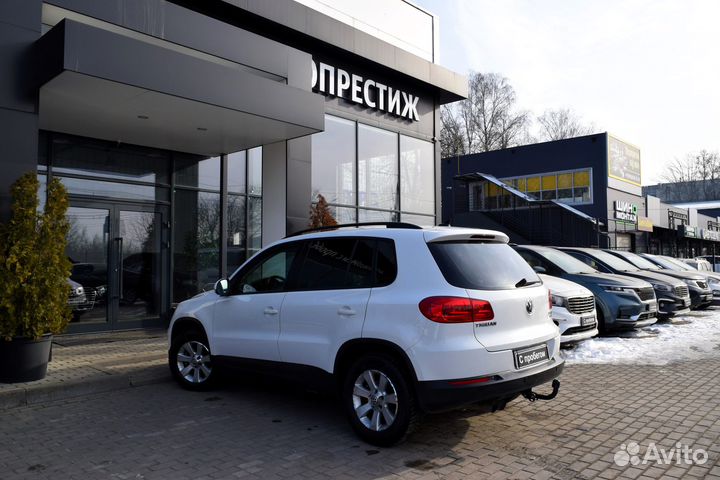 Volkswagen Tiguan 2.0 AT, 2012, 219 295 км