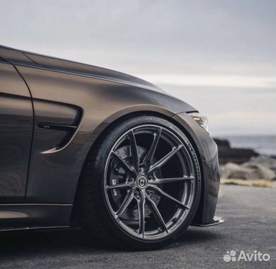 Кованые диски GT Forged R20 на BMW M4 F82/F83