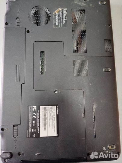 Ноутбук Toshiba C660-1P4 на запчасти