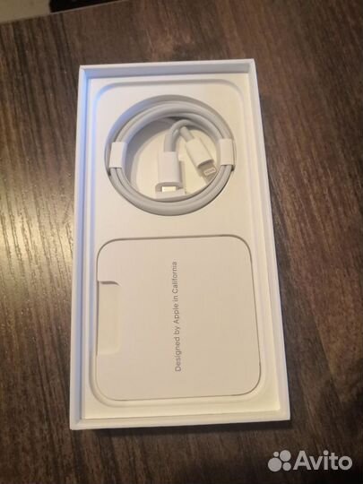 Мобильные телефоны бу iPhone 14