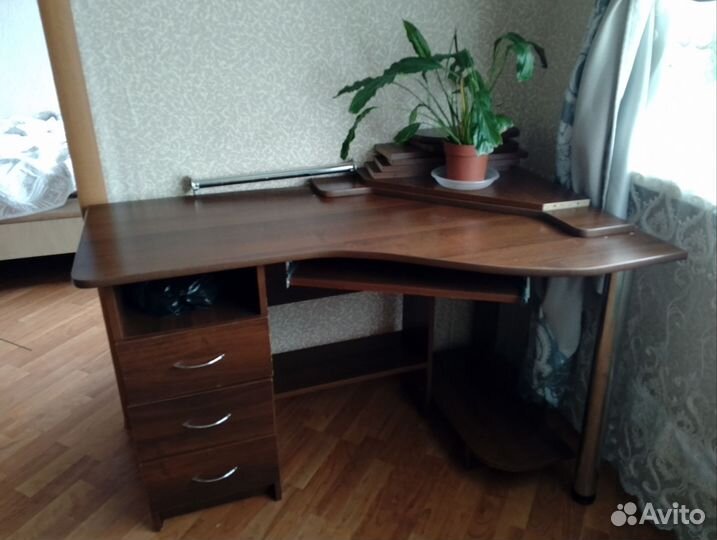 Компьютерный стол бу