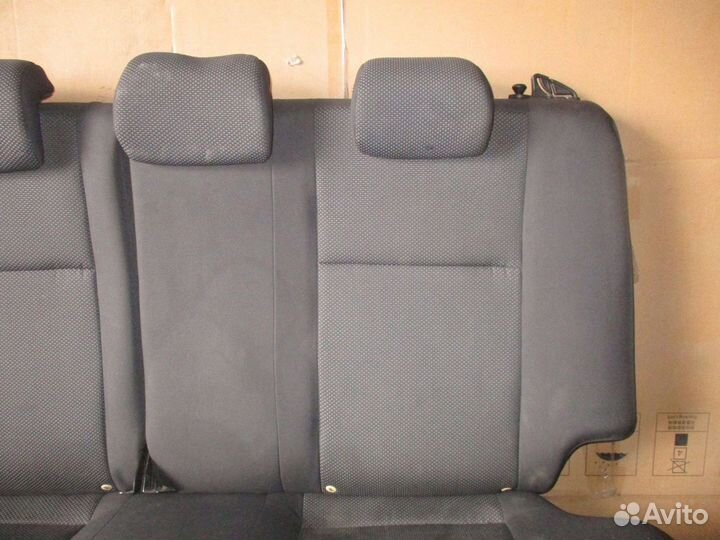 Сиденье заднее (диван) Chevrolet Aveo (T250)