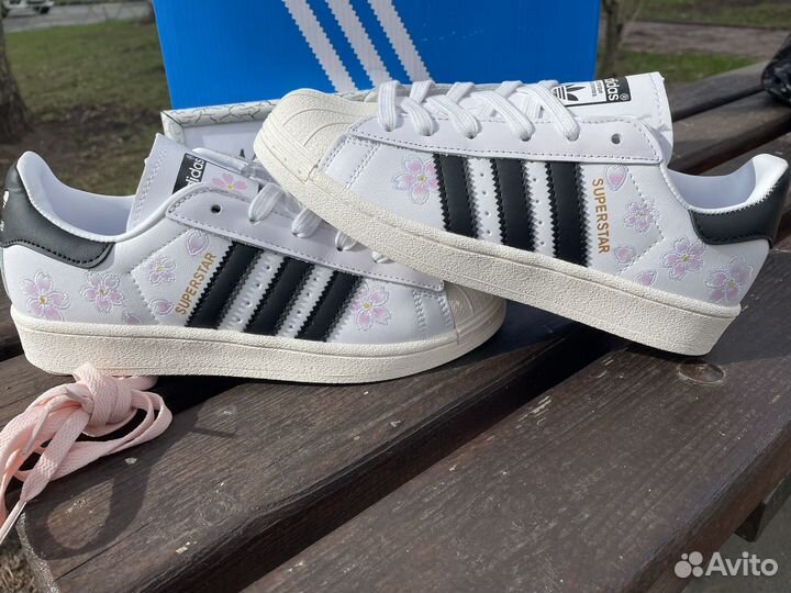 Женские Кроссовки Adidas Superstar Hanami