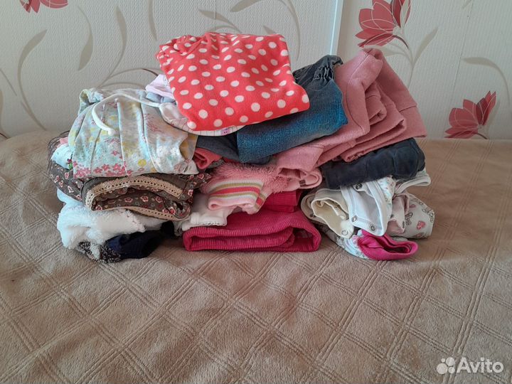 Одежда для девочки пакетом 68 74 80