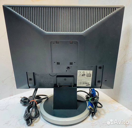 Монитор Samsung ls19halksb/edc