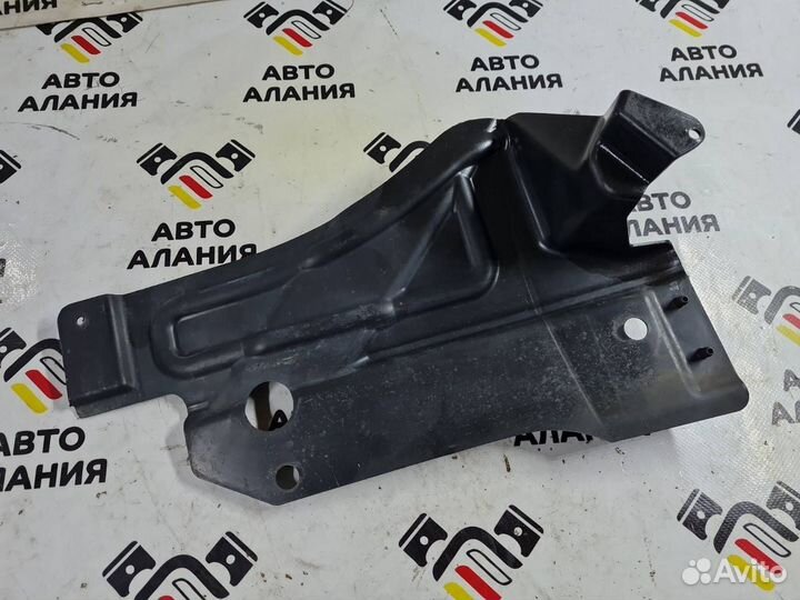 Удлинитель облицовки днища левый Bmw X1 E84