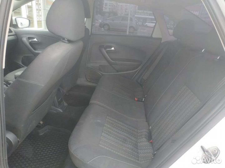 Volkswagen Polo 1.6 МТ, 2016, 400 000 км