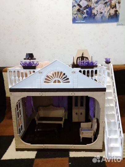 Домик кукольный с мебелью