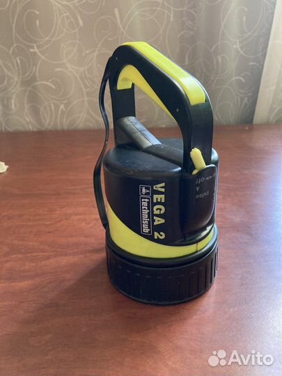 Фонарик подводный