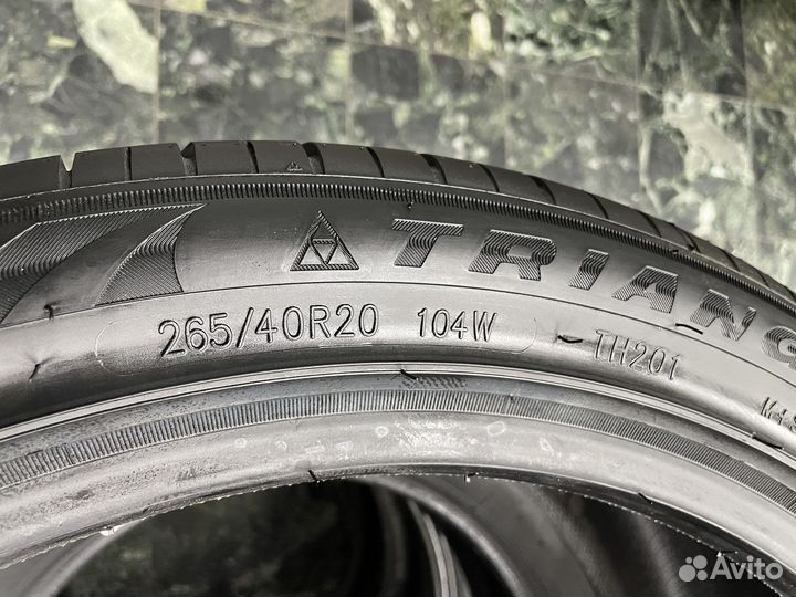 Triangle TH201 265/40 R20 104W
