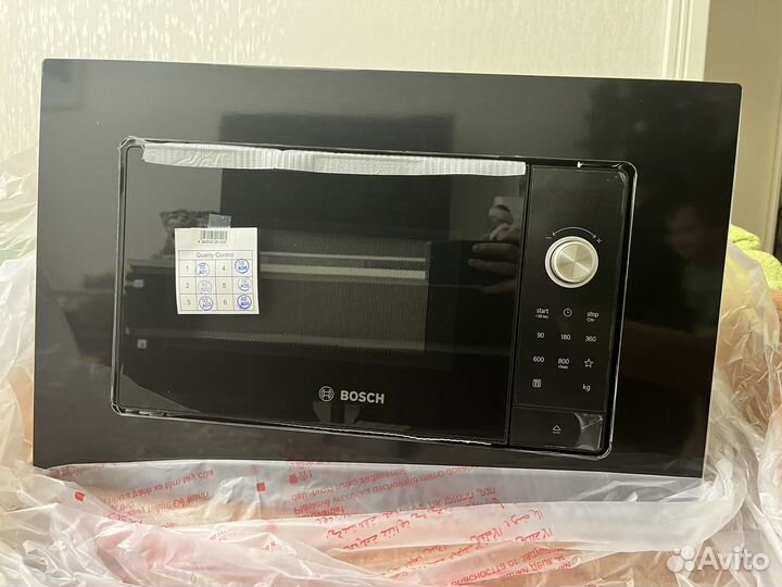 Встраиваемая микроволновая печь Bosch bfl623mc3