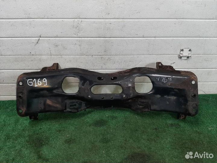 Подрамник передний Subaru Forester SG/S11 2005