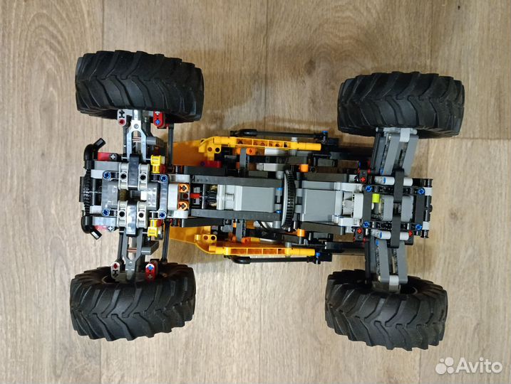 Lego Technic 42099 Экстремальный внедорожник