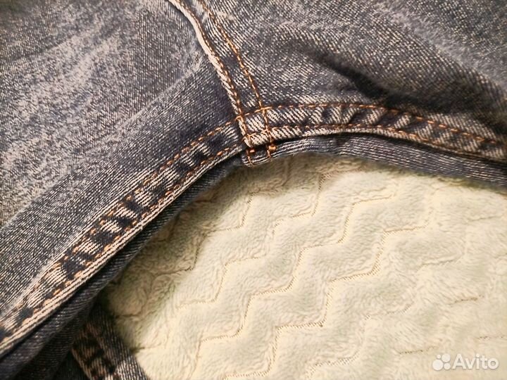 Джинсы мужские