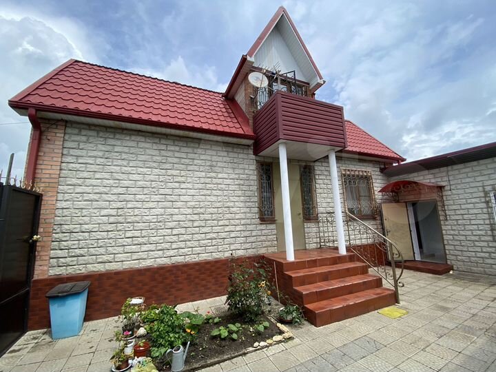 Дом 164 м² на участке 20 сот.