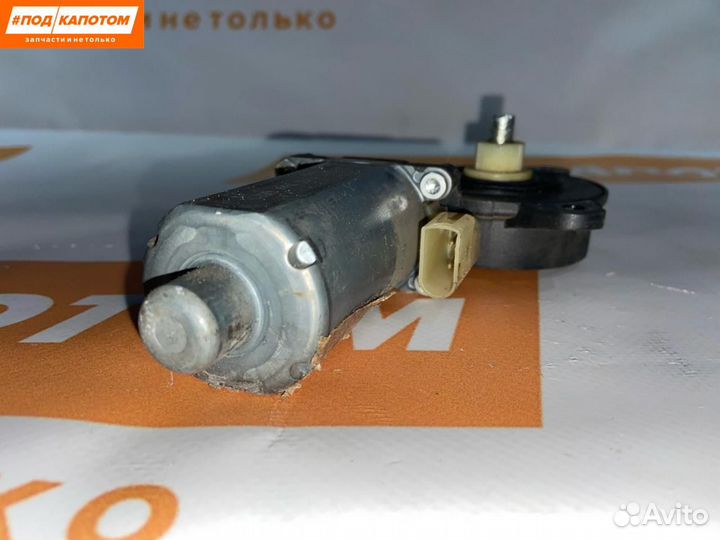 Моторчик стеклоподъемника передний левый Ford