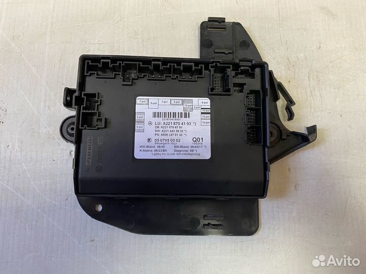 Блок водительской двери Mercedes W221