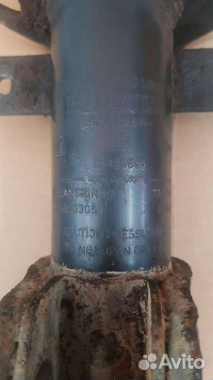 Амортизатор Renault Trafic