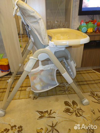 Стульчик для кормления