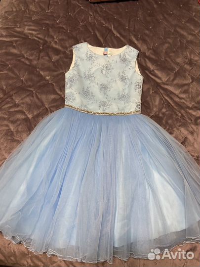 Праздничное платье для девочки