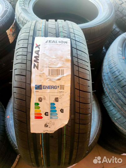 Zmax Zealion 245/45 R17 99W