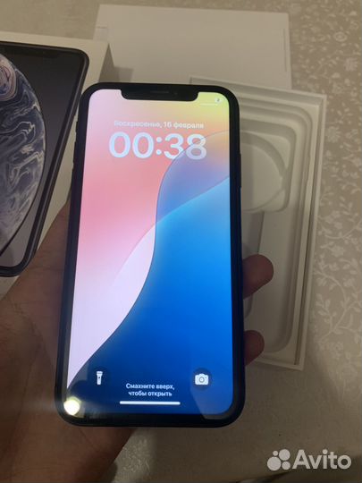iPhone Xr, 64 ГБ