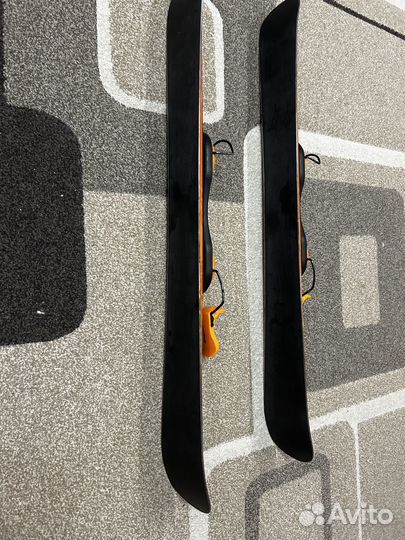 Сноублейды/горные лыжи