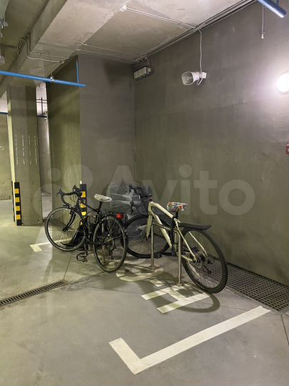 Машиноместо