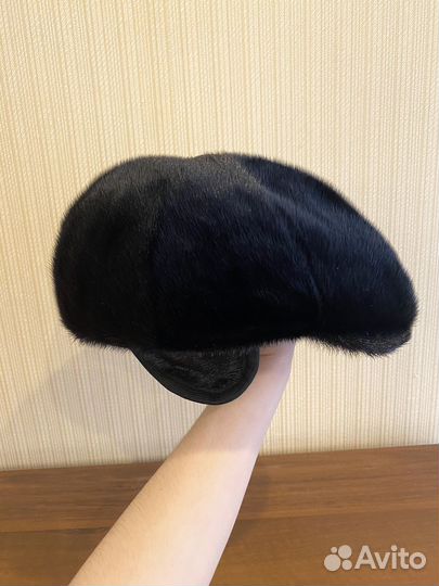 Зимняя мужская кепка