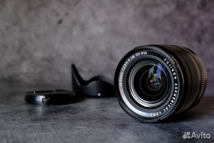 Объектив Fujifilm fujinon XF 18-55F2,8-4 R LM