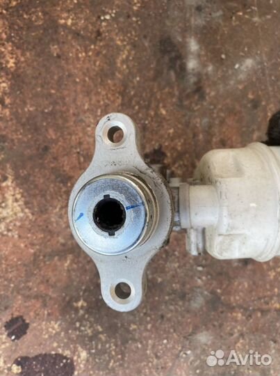 Главный тормозной цилиндр Pajero Sport 2 L200 08-1