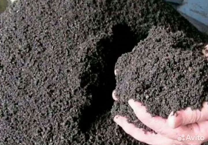 Плодородный чернозем, растительный грунт